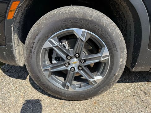 Used 2025 Chevrolet Blazer LT AWD/4WD image 7