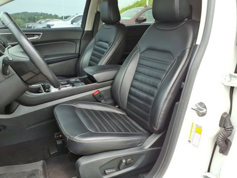 Used 2020 Ford Edge SEL w/ Convenience Package AWD/4WD image 8
