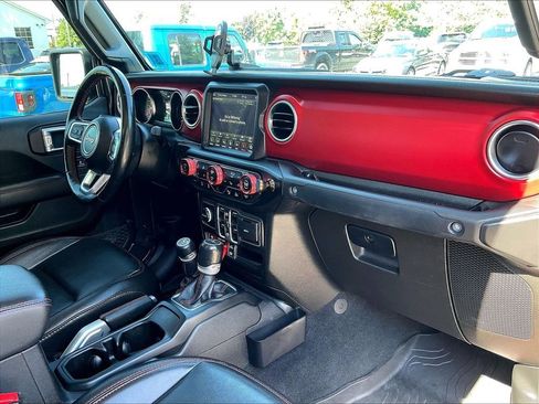 Used 2021 Jeep Gladiator Rubicon AWD/4WD image 14