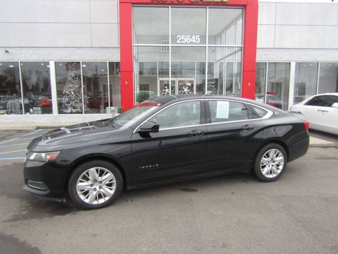 Used 2018 Chevrolet Impala LS image 2