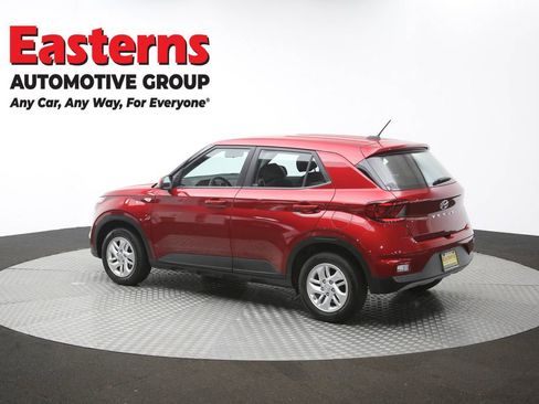 Used 2025 Hyundai Venue SE FWD image 61