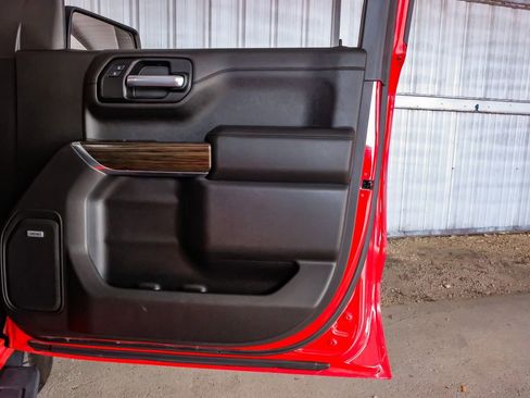 Used 2021 Chevrolet Silverado 1500 LT Trail Boss w/ Convenience Package II image 46