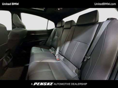 Used 2025 Toyota Camry XSE FWD image 12