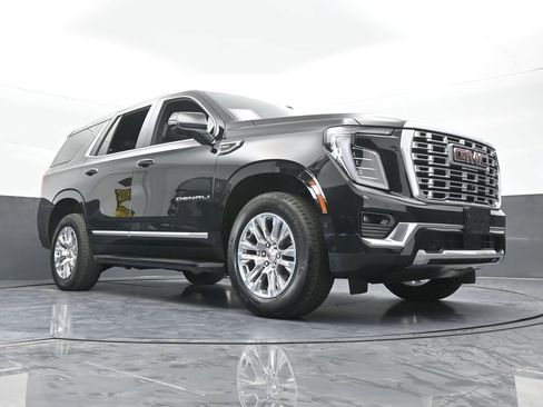 Used 2025 GMC Yukon Denali AWD/4WD image 79