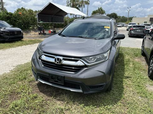 Used 2018 Honda CR-V LX image 9