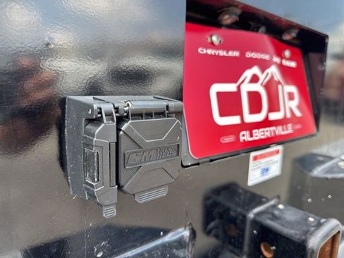 Used 2024 RAM 3500 SLT w/ Quick Order Package 2YG SLT image 18