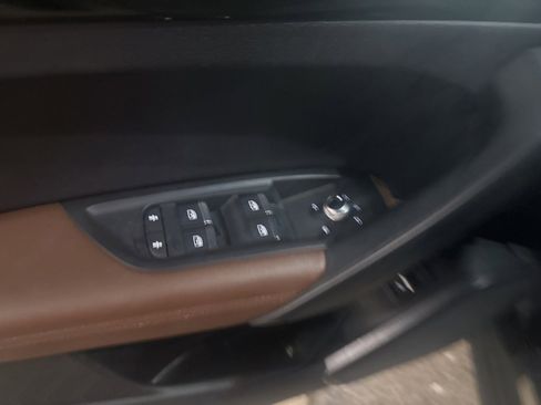 Used 2019 Audi Q5 2.0T Premium Plus w/ Premium Plus Package image 13