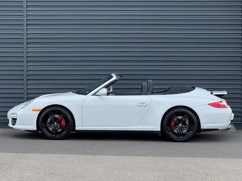 Used 2009 Porsche 911 Carrera 4S AWD/4WD image 2