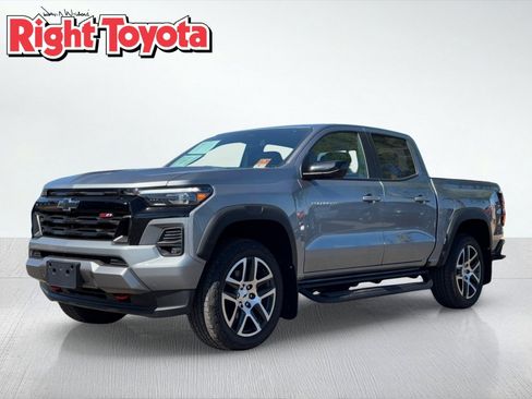 Used 2023 Chevrolet Colorado Z71 w/ Z71 Convenience Package 2 image 1