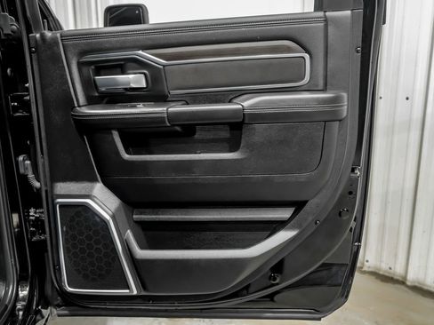Used 2025 RAM 3500 Laramie w/ Night Edition AWD/4WD image 47