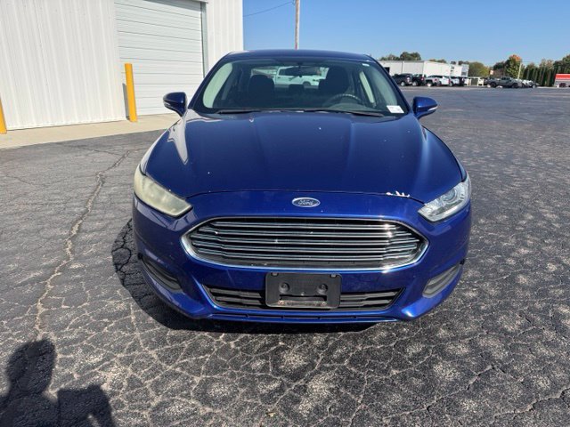 Used 2014 Ford Fusion SE FWD image 9