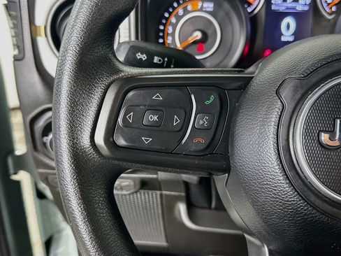 Used 2024 Jeep Wrangler Unlimited Sport AWD/4WD image 14