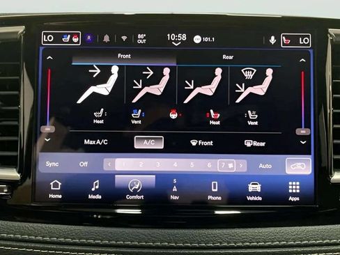 Used 2026 Chrysler Pacifica Limited FWD image 71