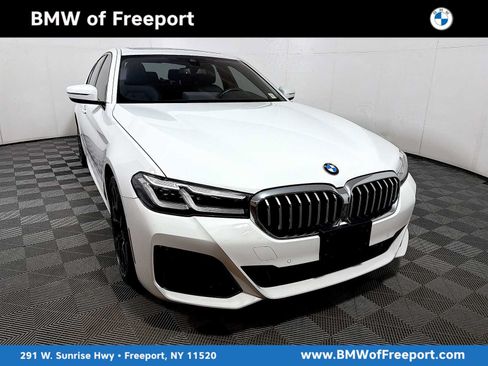 Used 2023 BMW 540i xDrive w/ M Sport Package AWD/4WD image 1