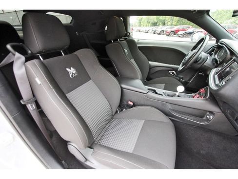 Used 2020 Dodge Challenger R/T Scat Pack RWD image 10