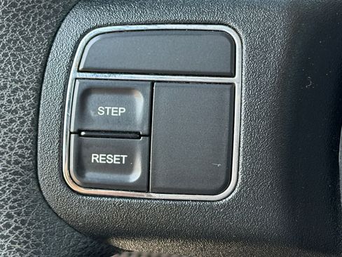 Used 2018 Jeep Wrangler Unlimited Sport AWD/4WD image 21