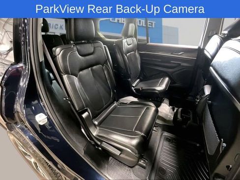 Used 2023 Jeep Grand Cherokee L Limited AWD/4WD image 24
