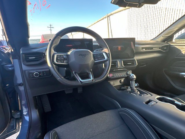 Used 2024 Ford Mustang Coupe RWD image 13