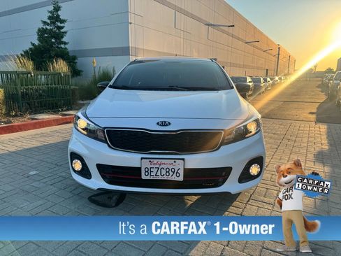 Used 2018 Kia Forte SX image 2