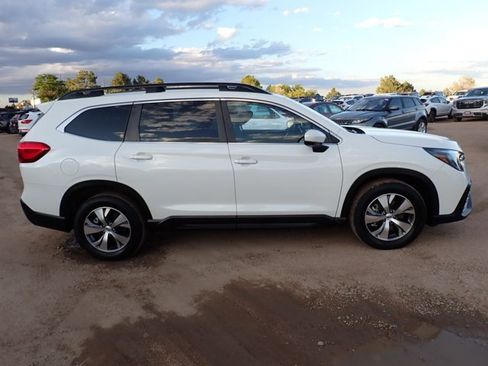 Used 2024 Subaru Ascent Premium w/ Convenience Package AWD/4WD image 5