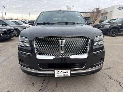 Certified 2022 Lincoln Navigator Reserve image 9