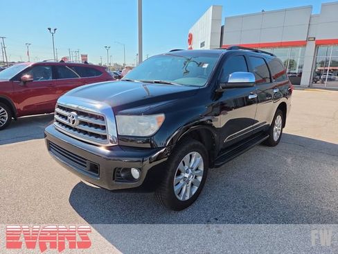 Used 2014 Toyota Sequoia Platinum AWD/4WD image 3
