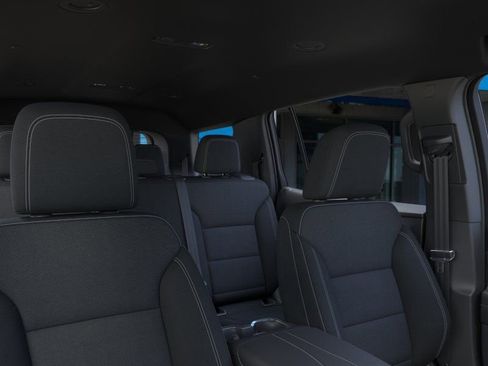 New 2026 Chevrolet Traverse LT w/ Midnight/Sport Edition FWD image 24