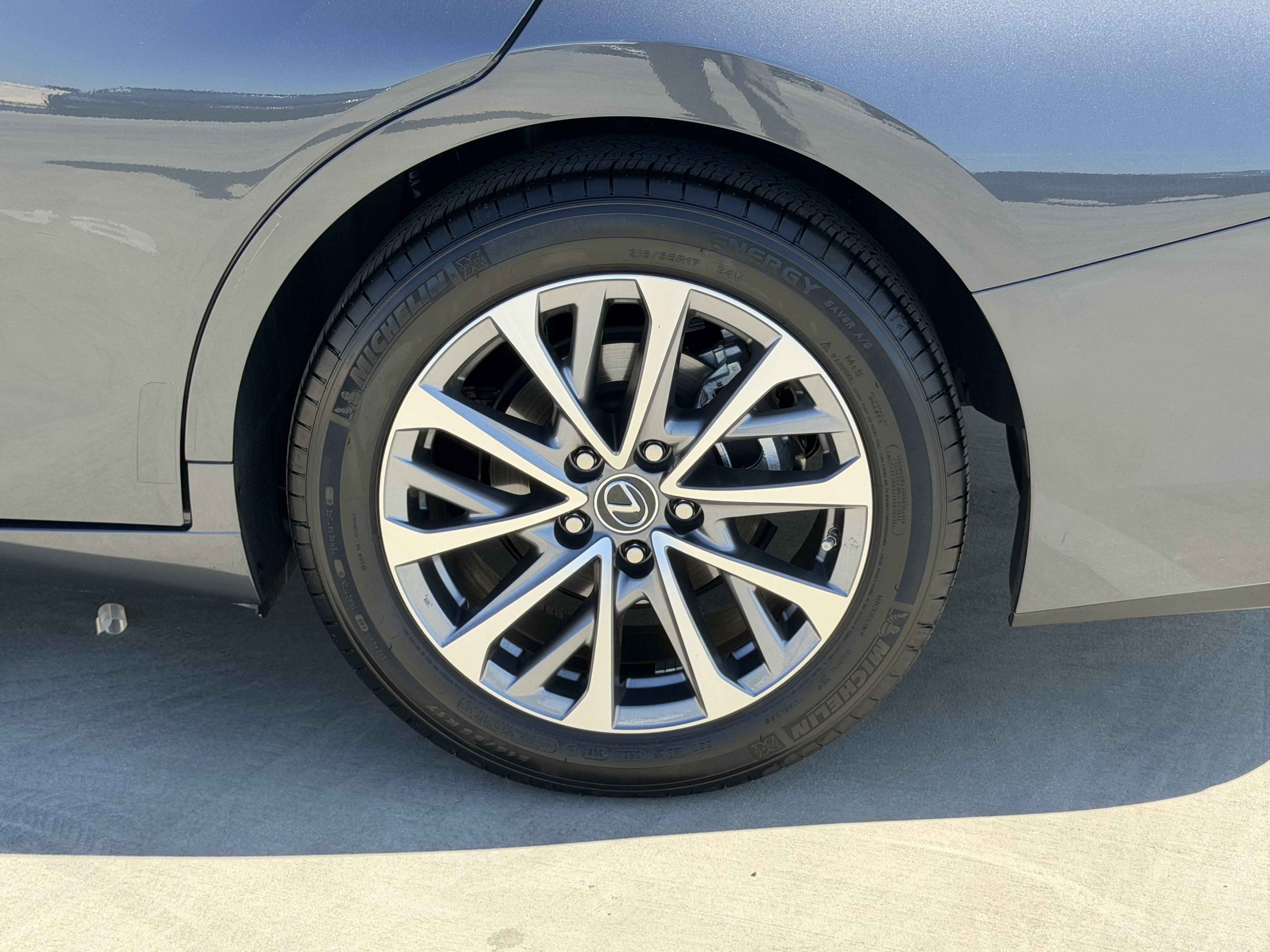 Certified 2025 Lexus ES 350 w/ Accessory Package (Z1) FWD image 15