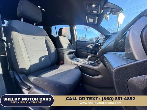 Used 2022 Chevrolet Traverse LT w/ LPO, Floor Liner Package image 14