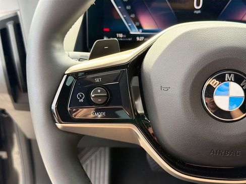 Used 2025 BMW X3 xDrive30i w/ Premium Package image 37