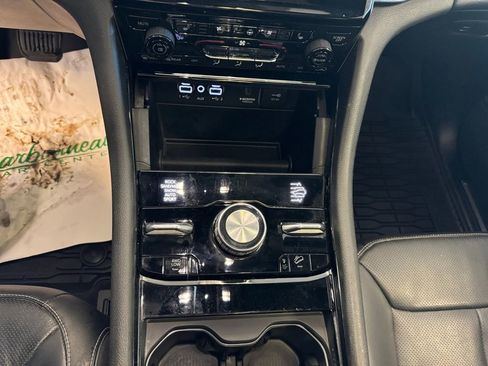 Used 2023 Jeep Grand Cherokee L Overland w/ Rear Seat Video Group I image 15