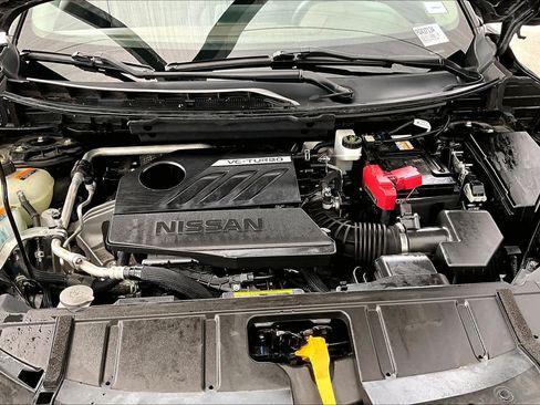 Certified 2023 Nissan Rogue SV FWD image 31