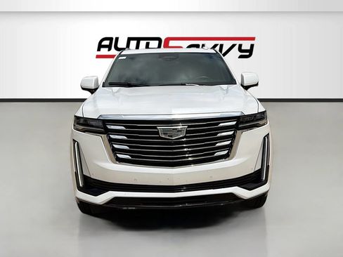 Used 2023 Cadillac Escalade Premium Luxury w/ LPO, Radiant Package AWD/4WD image 2