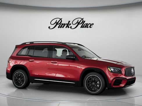 New 2026 Mercedes-Benz GLB 35 AMG 4MATIC image 30