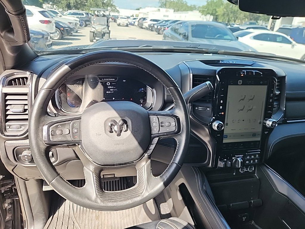 Used 2023 RAM 2500 Limited AWD/4WD image 4