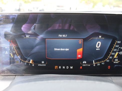 Used 2024 Ford Mustang GT RWD image 17