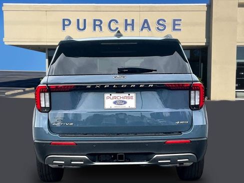 New 2026 Ford Explorer Active w/ Active Comfort Package image 4