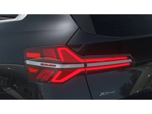 New 2025 BMW X3 xDrive30i w/ Premium Package image 8