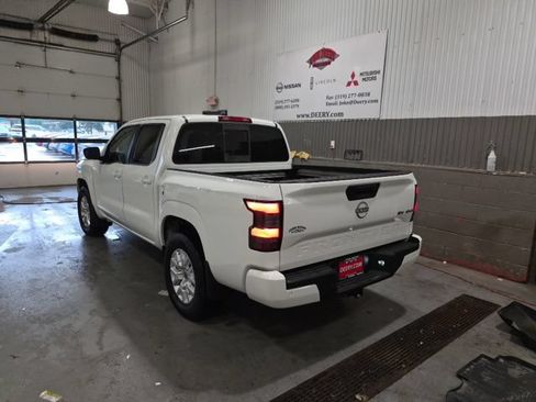 Certified 2022 Nissan Frontier SV AWD/4WD image 5