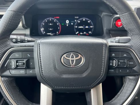 Certified 2025 Toyota Tacoma TRD Sport image 24