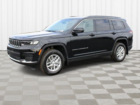 New 2025 Jeep Grand Cherokee L Laredo w/ Luxury Tech Group I image 35