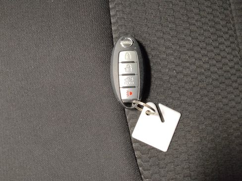 Used 2020 Nissan Sentra S FWD image 32