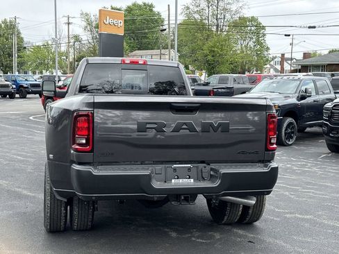 New 2026 RAM 3500 Tradesman image 18