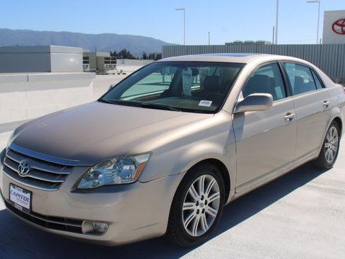 Used 2007 Toyota Avalon Limited FWD image 6