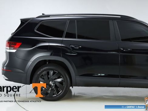 Used 2025 Volkswagen Atlas SE w/ Panoramic Sunroof Package AWD/4WD image 11