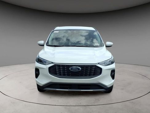 New 2024 Ford Escape SE image 15