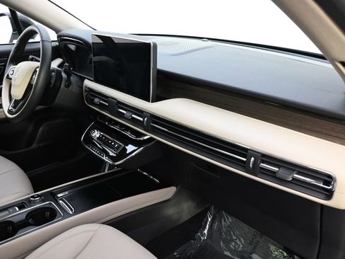 New 2026 Lincoln Corsair Reserve AWD/4WD image 15