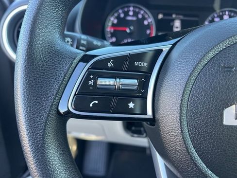 Certified 2023 Kia Forte LXS image 15