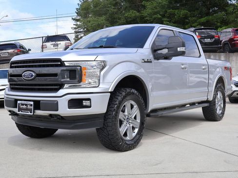 Used 2019 Ford F150 XLT w/ Equipment Group 302A Luxury AWD/4WD image 32