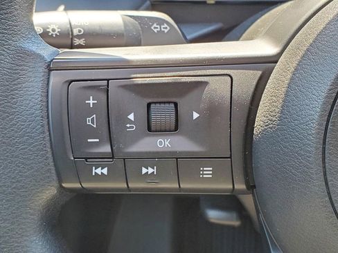 Certified 2025 Nissan Kicks S image 20